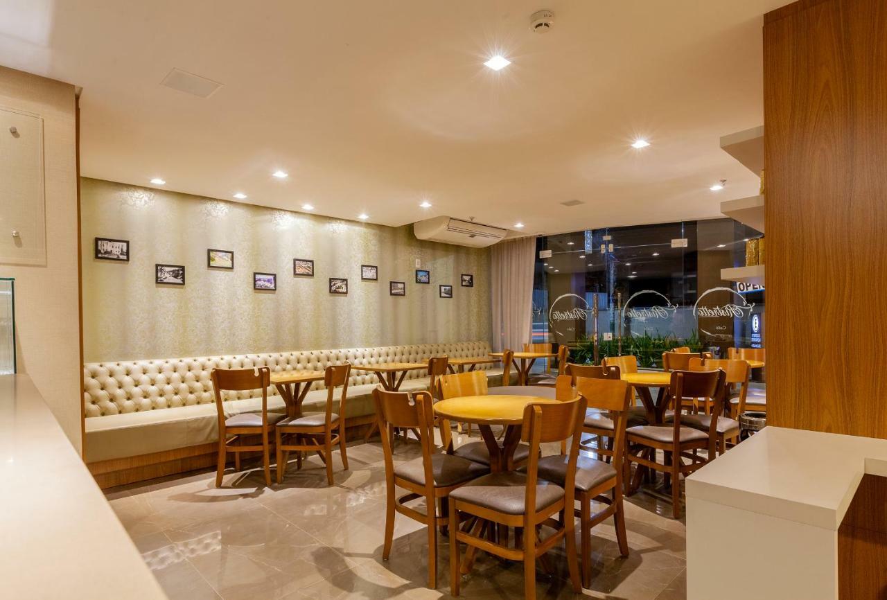Tri Hotel Executive ブルスケ エクステリア 写真