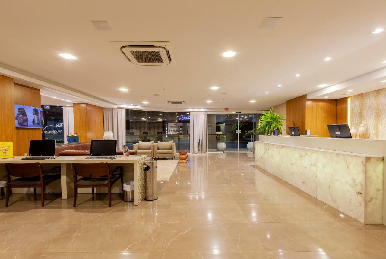 Tri Hotel Executive ブルスケ エクステリア 写真